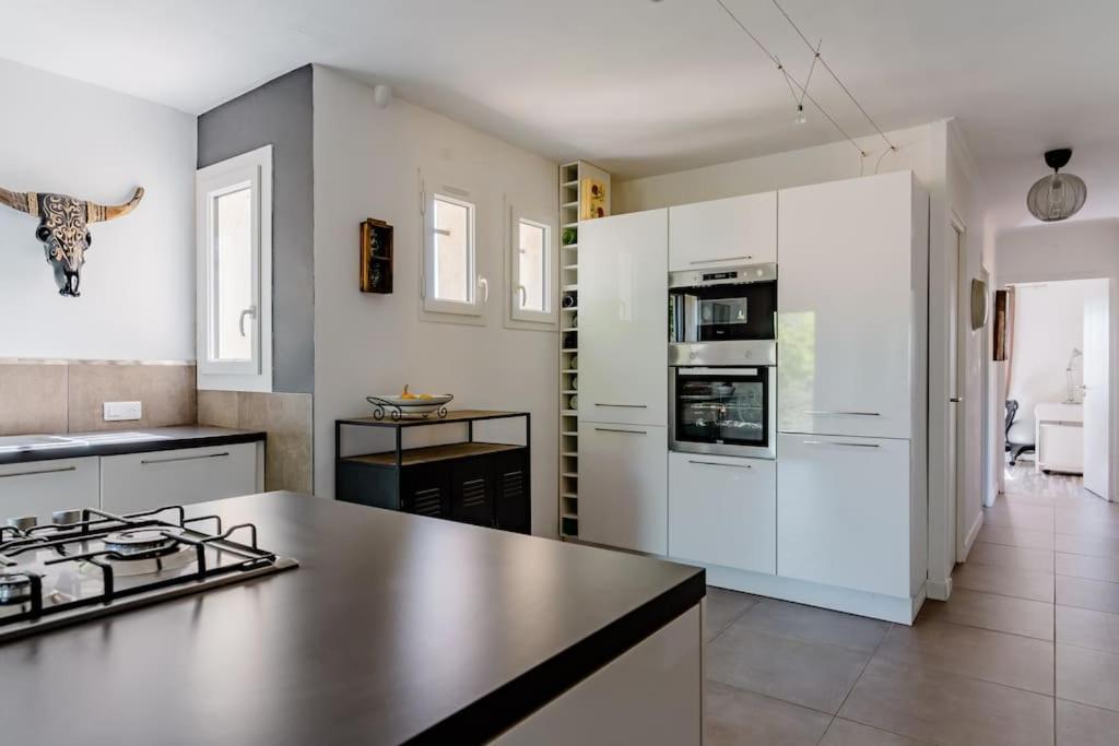 Sejour En Provence Maison Avec Vue Sur La Sainte Victoire Et Piscine Pres D'Aix En Provence Экс-ан-Прованс Экстерьер фото
